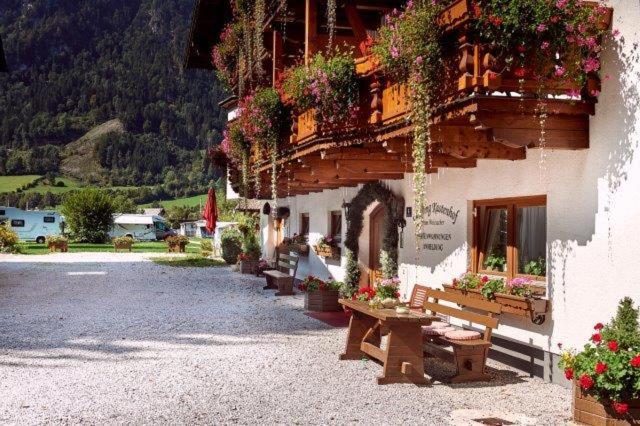 Gaestehaus Kastenhof Sankt Johann im Pongau Zewnętrze zdjęcie